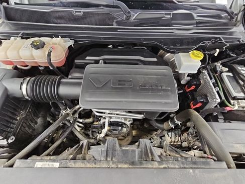 Used 2022 RAM 1500 Big Horn AWD/4WD image 43