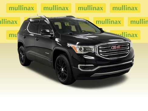 Certified 2019 GMC Acadia SLT image 2