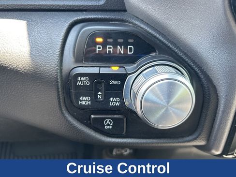 Used 2023 RAM 1500 Laramie AWD/4WD image 18