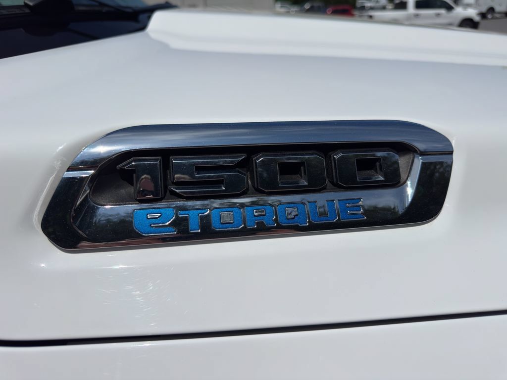 Used 2025 RAM 1500 Big Horn RWD image 18