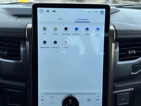 Used 2023 Ford F150 Lightning Lariat image 28