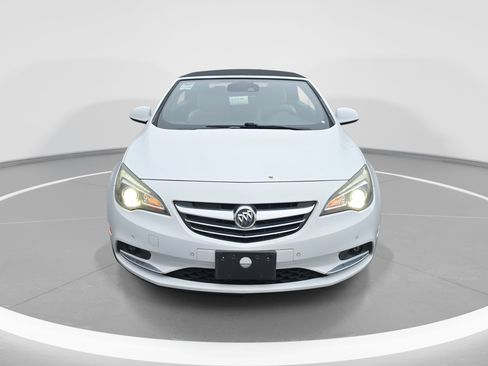 Used 2016 Buick Cascada Premium image 2