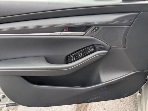 Used 2026 MAZDA MAZDA3 2.5 S Sedan w/ Preferred Pkg FWD image 9