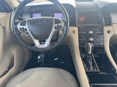 Used 2013 Ford Taurus SEL FWD image 16