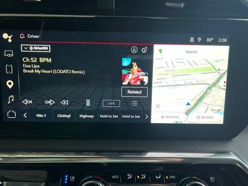 Used 2023 GMC Sierra 1500 Denali w/ Denali Reserve Package AWD/4WD image 17