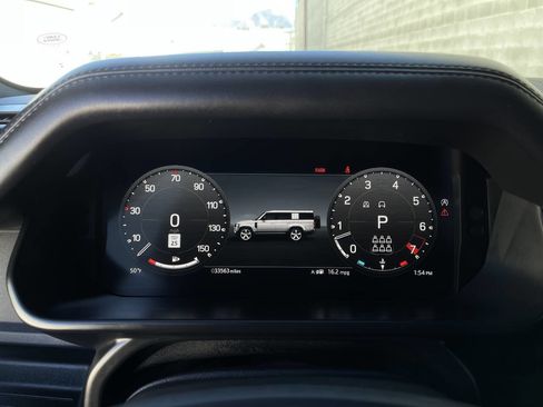 Used 2023 Land Rover Defender 130 X image 28