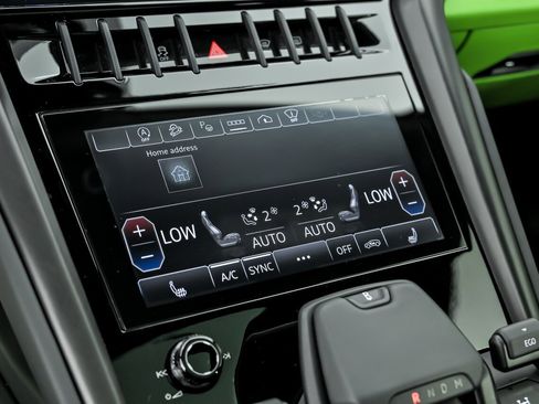 Used 2023 Lamborghini Urus S image 38