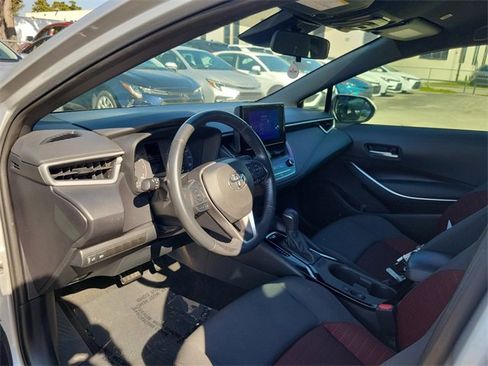 Used 2023 Toyota Corolla SE image 9