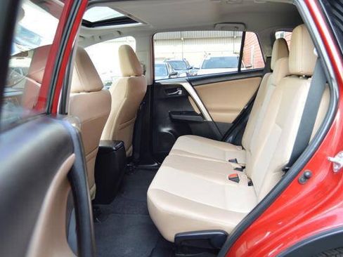Used 2014 Toyota RAV4 XLE AWD/4WD image 12