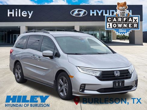 Used 2023 Honda Odyssey EX image 1