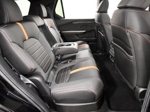 Used 2026 Honda Passport TrailSport image 18