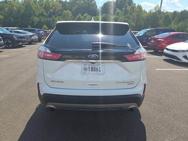Used 2020 Ford Edge Titanium FWD image 5