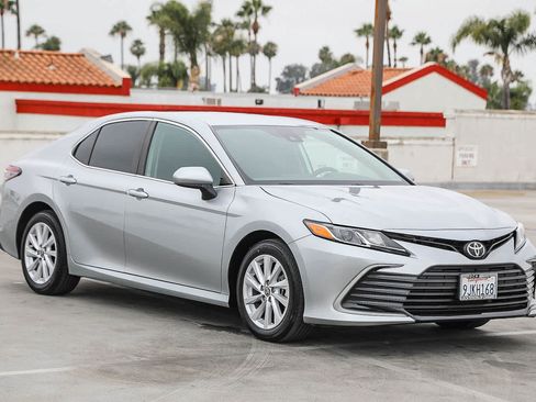 Certified 2024 Toyota Camry LE FWD image 5