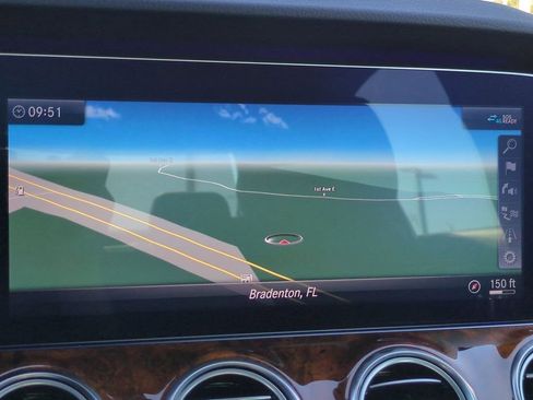 Used 2019 Mercedes-Benz E 450 4MATIC Sedan image 22