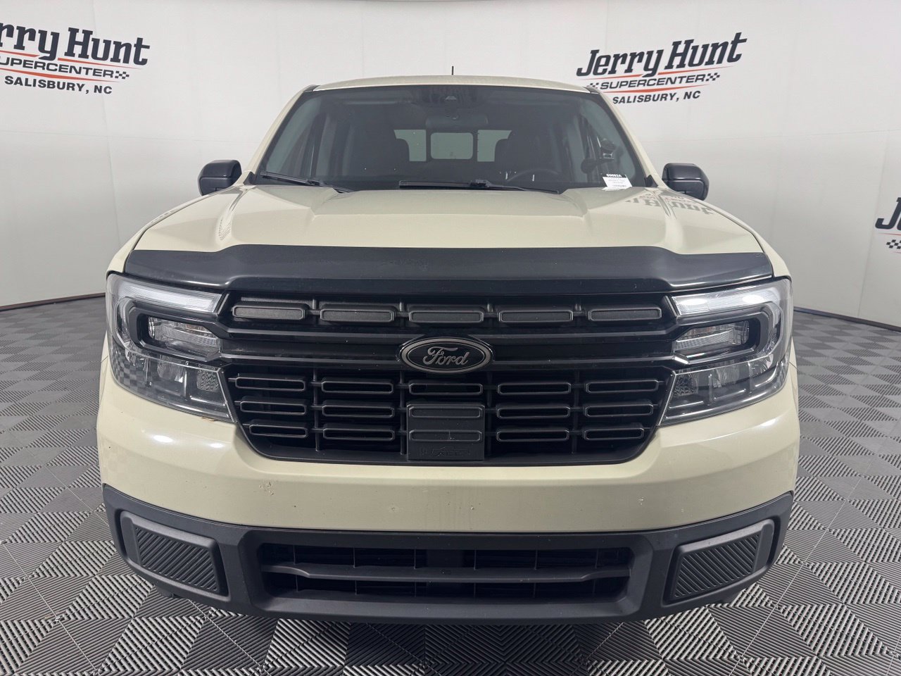 Used 2024 Ford Maverick Lariat w/ Black Appearance Package FWD image 5