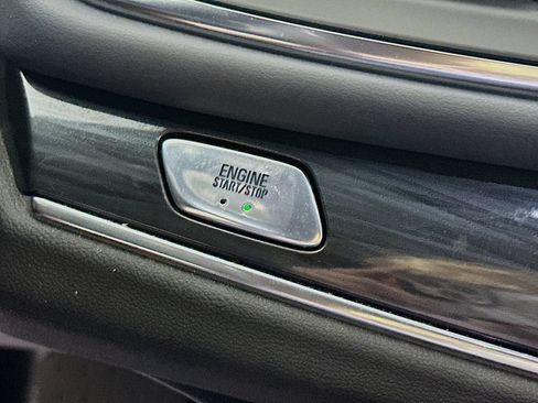 Used 2023 Buick Enclave Premium w/ Experience Buick Package FWD image 20