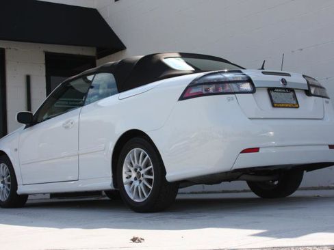 Used 2009 Saab 9-3 2.0T image 14