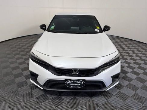 Used 2023 Honda Civic Sport image 9