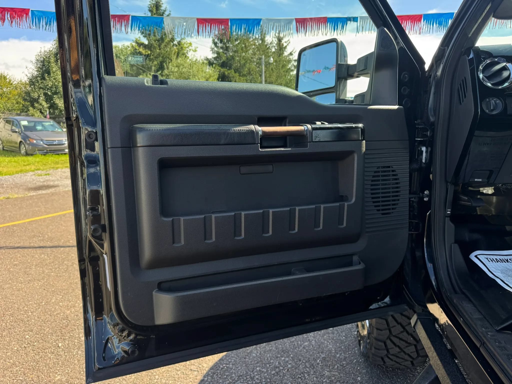 Used 2008 Ford F250 Lariat AWD/4WD image 10
