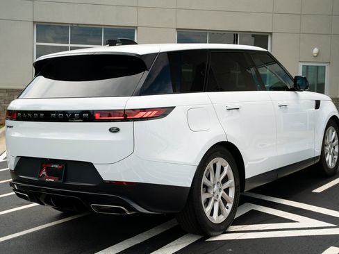 Used 2023 Land Rover Range Rover Sport SE AWD/4WD image 12