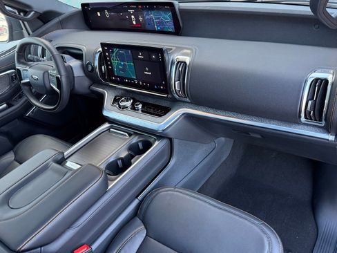 New 2026 Ford Expedition Tremor image 22