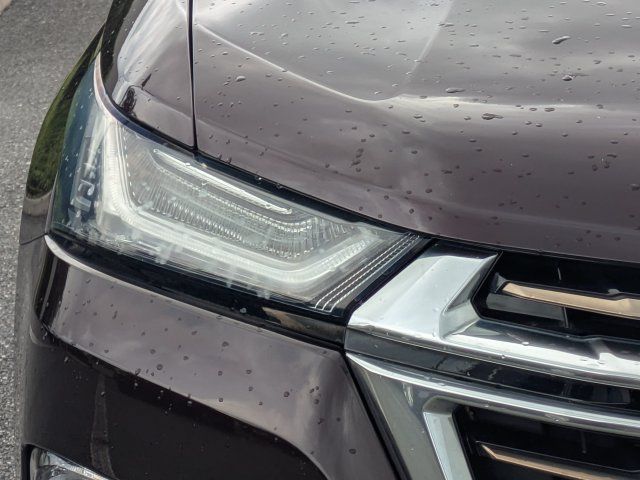 Used 2022 Chevrolet Traverse High Country FWD image 10