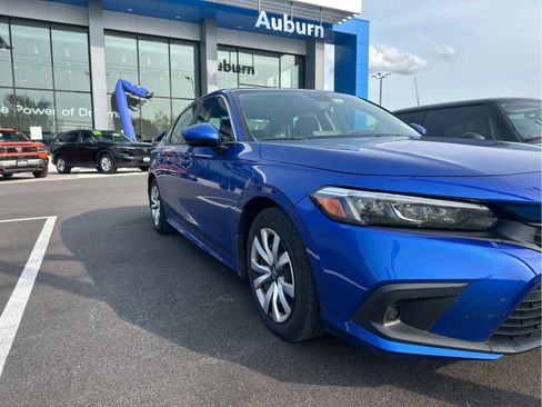 Used 2024 Honda Civic LX image 2