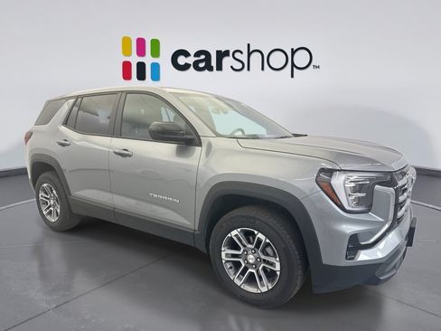 Used 2026 GMC Terrain Elevation AWD/4WD image 7