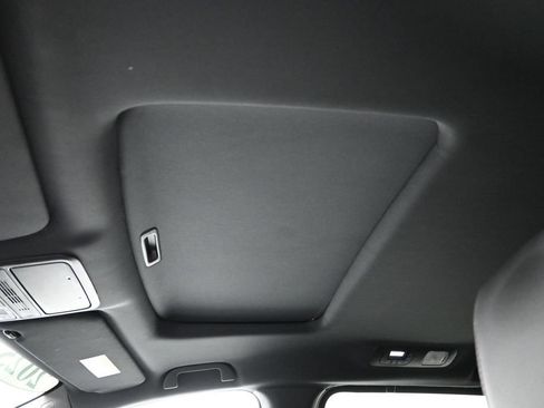 Used 2025 Honda Odyssey Sport-L image 12