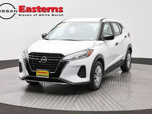 Used 2023 Nissan Kicks S FWD image 1