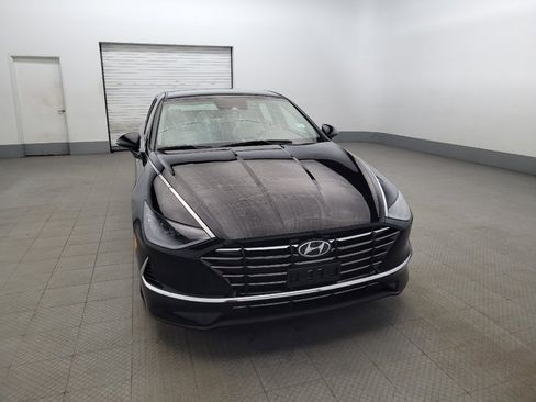 Used 2023 Hyundai Sonata SE w/ Preferred Accessory Package image 14