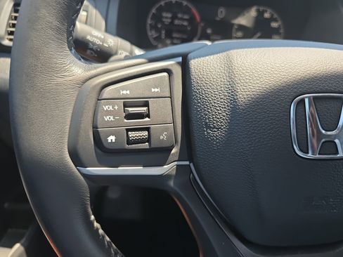 Certified 2024 Honda Ridgeline RTL image 17