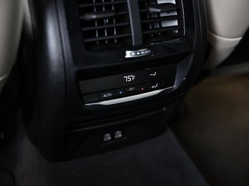 Used 2022 BMW X4 M40i w/ Premium Package image 28