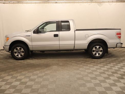 Used 2013 Ford F150 STX w/ Mid Equipment Group RWD image 2