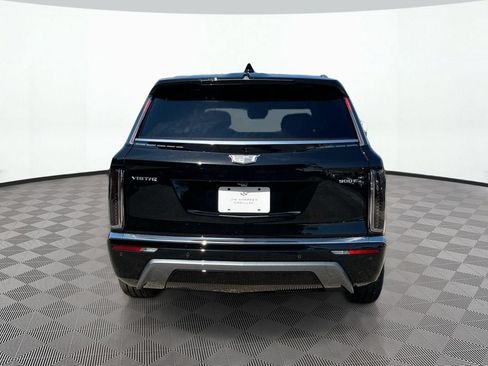 New 2026 Cadillac Vistiq Premium Luxury w/ LPO, Floor Liner Package AWD/4WD image 6