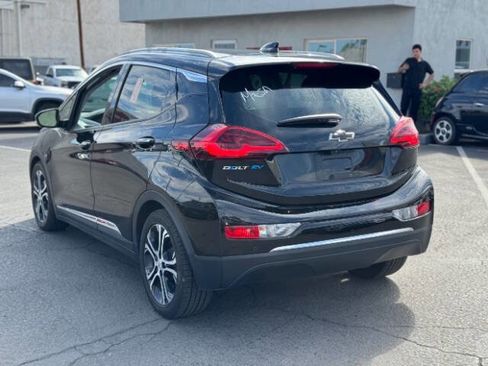 Used 2019 Chevrolet Bolt Premier w/ Infotainment Package image 7