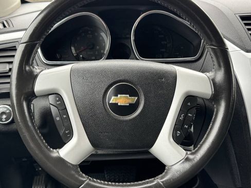 Used 2011 Chevrolet Traverse LT w/ LPO, 'HIT The Road' Package AWD/4WD image 25