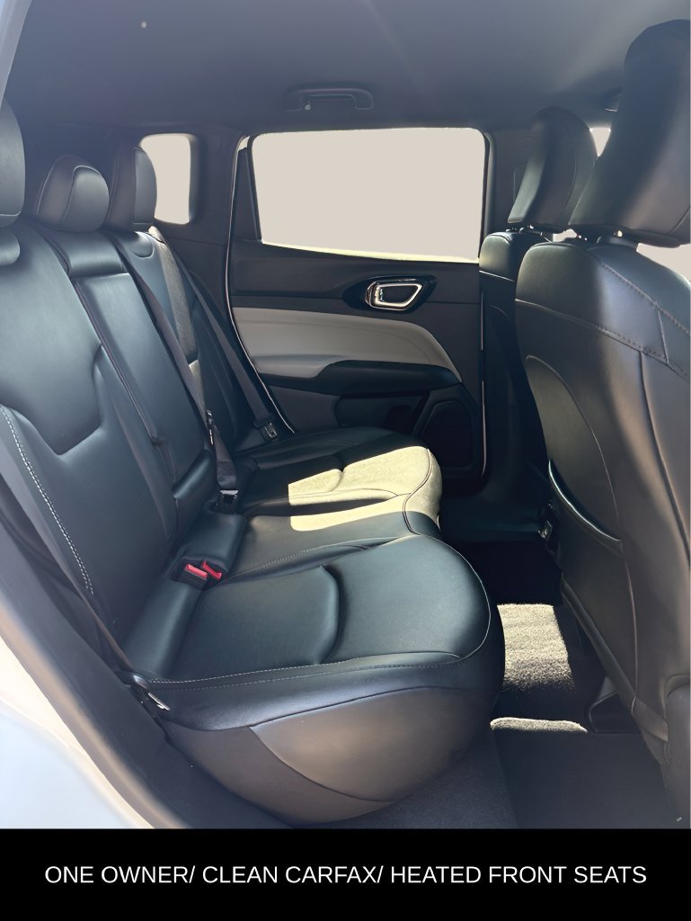 Used 2025 Jeep Compass Limited AWD/4WD image 19