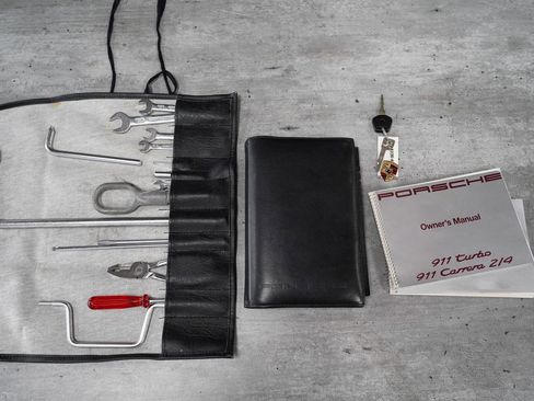 Used 1993 Porsche 911 RS America image 31