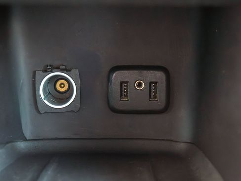 Used 2019 GMC Acadia SLE image 20