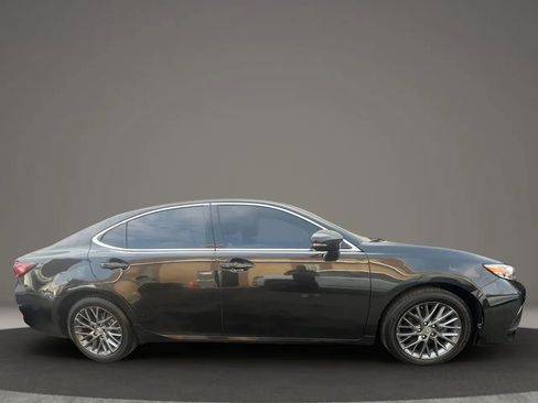 Used 2018 Lexus ES 350 w/ Premier Package FWD image 4
