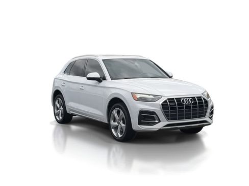 Used 2021 Audi Q5 Premium Plus w/ Premium Plus Package AWD/4WD image 2