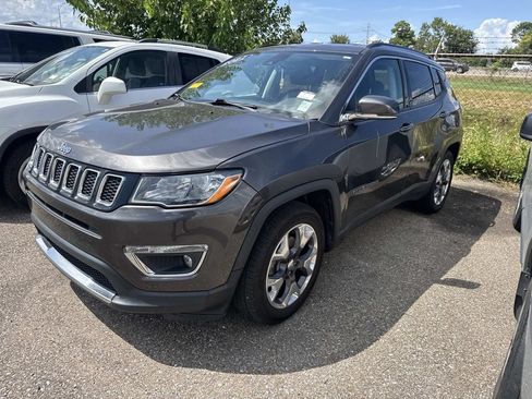 Used 2021 Jeep Compass Limited FWD image 15