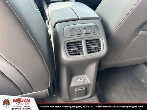 Used 2023 Buick Envision Avenir AWD/4WD image 13