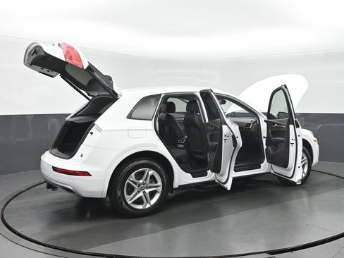 Used 2018 Audi Q5 2.0T Premium Plus w/ Convenience Package AWD/4WD image 35