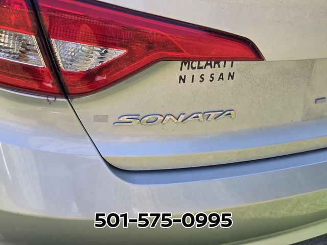 Used 2016 Hyundai Sonata Sport w/ Option Group 1V FWD image 11