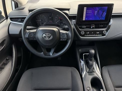 Used 2024 Toyota Corolla LE FWD image 12