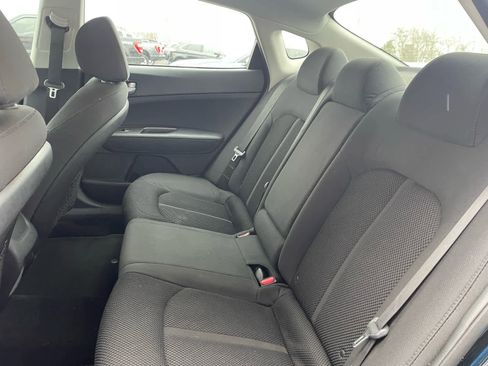 Used 2020 Kia Optima LX image 17