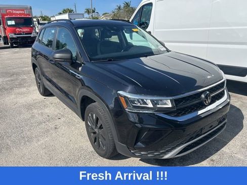 Used 2024 Volkswagen Taos S FWD image 6