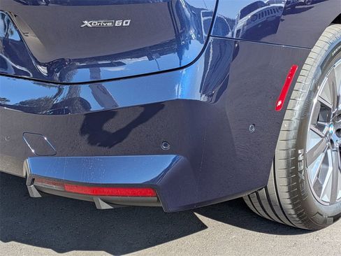 New 2026 BMW iX xDrive60 image 38